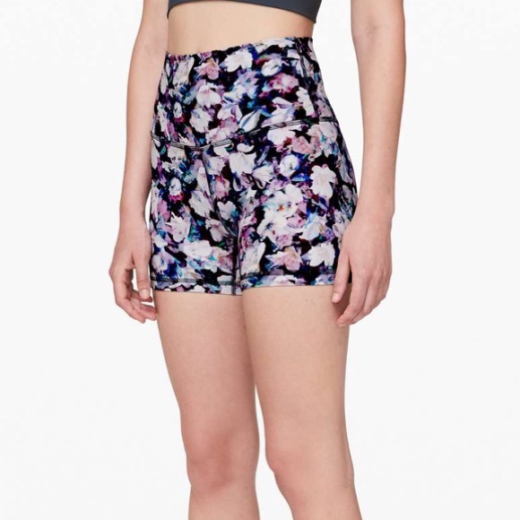 Lululemon Align Short *4"
Utopia Multi - Picture 2 of 6